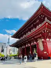 浅草寺の山門