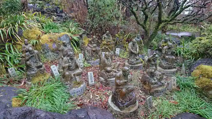 天沢寺(天澤寺)の像