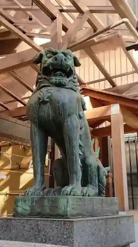 十番稲荷神社の狛犬