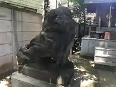 高円寺氷川神社の狛犬