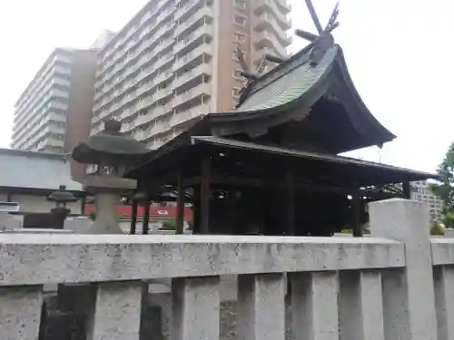 胡録神社の本殿