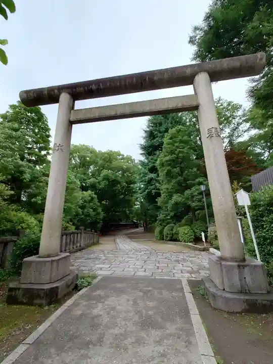 根津神社の鳥居