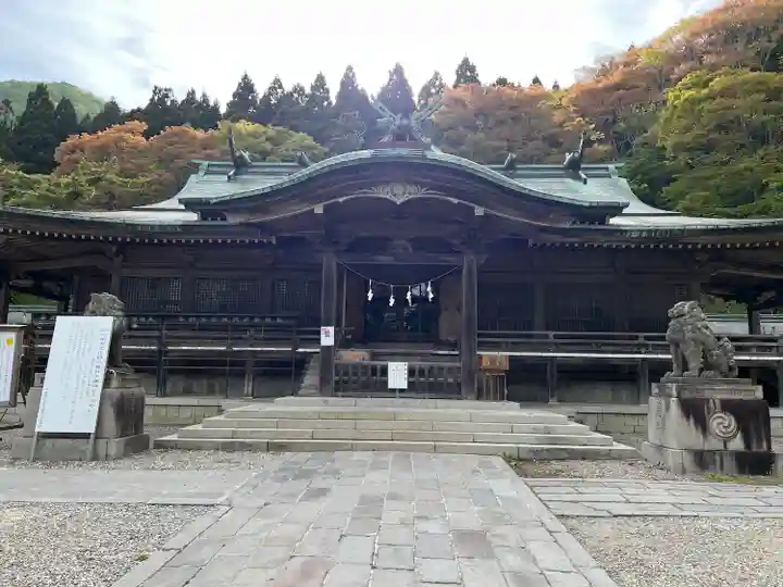 函館八幡宮の本殿・本堂