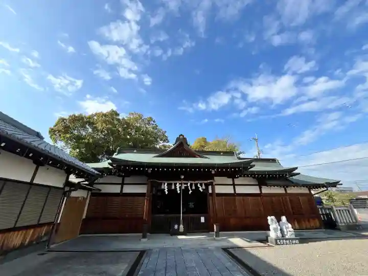名古曽蛭子神社の{uncategorized: "未分類", other: "その他", undefined: "問題あり", building: "その他建物", grave: "お墓", sacred_gate: "鳥居", guardian: "狛犬", statue: "像", buddha: "仏像", history: "歴史", nature: "自然", garden: "庭園", animal: "動物", pagoda: "塔", temizu: "手水舎", mountain_gate: "山門・神門", sanctuary: "本殿・本堂", subordinate: "末社・摂社", art: "芸術", scenery: "景色", jizo: "地蔵", ema: "絵馬", goshuin: "御朱印", omikuji: "おみくじ", items: "授与品その他", amulet: "お守り", goshuincho: "御朱印帳", eats: "食事", festival: "お祭り", votive_dance: "神楽", shichigosan: "七五三参", wedding: "結婚式", experience: "体験その他", initially: "初詣", around: "周辺", anti_infection: "感染症対策"}