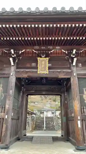 即清寺の山門