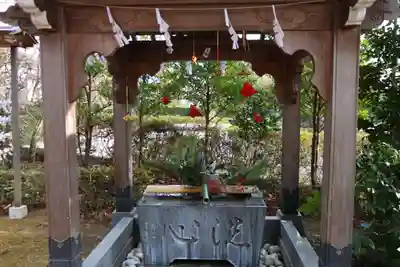 鏡石鹿嶋神社 ＊安産・開運・勝利の神さま＊の手水舎