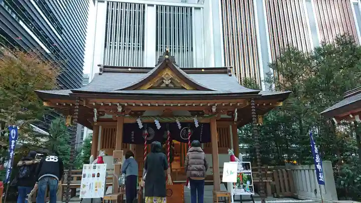 福徳神社(芽吹稲荷)の本殿・本堂