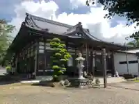 官長寺の本殿・本堂