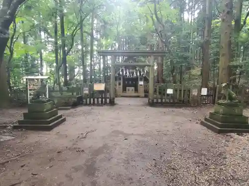 宝登山神社奥宮の鳥居