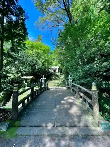 国造神社の建物その他