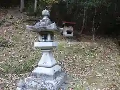 祠（津島神社）の塔