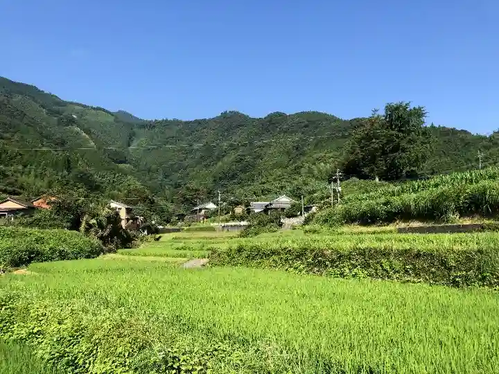 大人神社の周辺