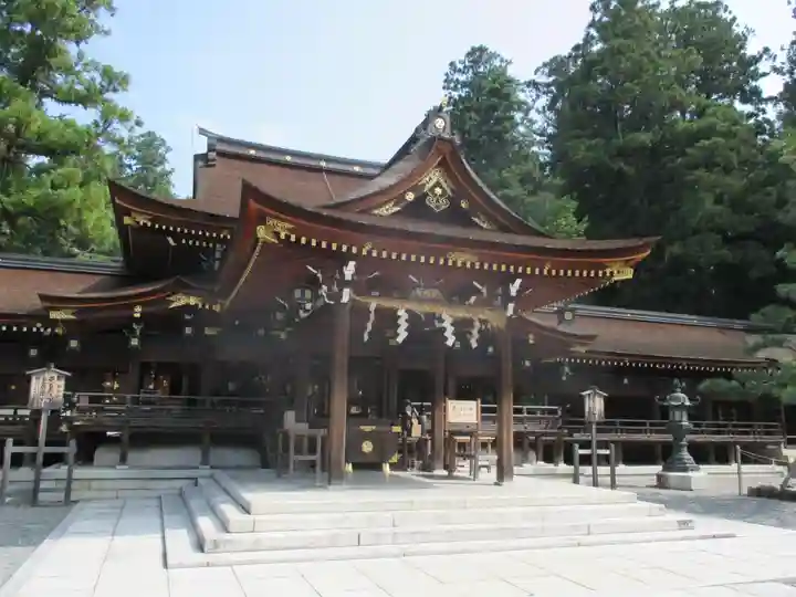 多賀大社の本殿・本堂