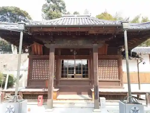 慈雲寺の本殿・本堂