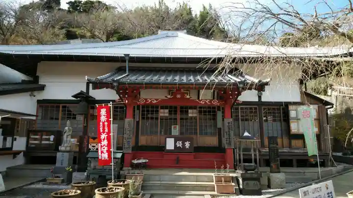 妙音寺の本殿・本堂