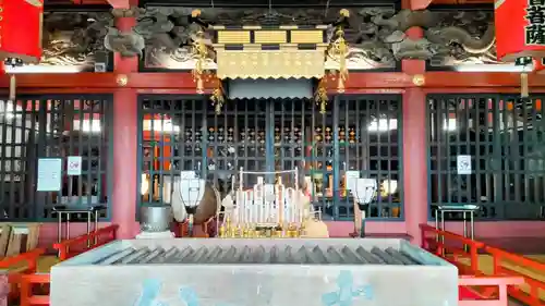 那古寺の本殿・本堂