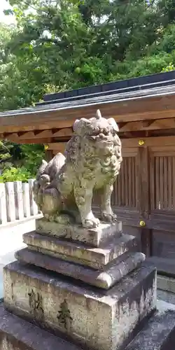 上野神社の狛犬