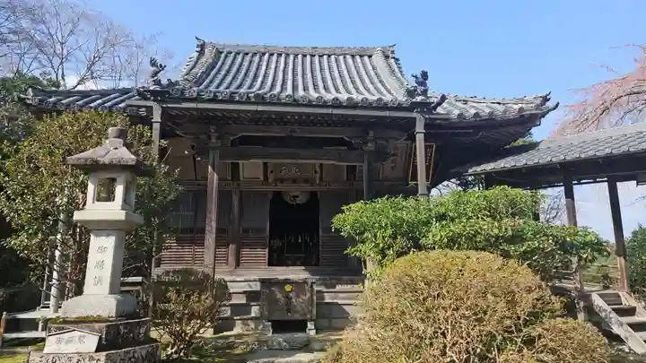 竹林院の本殿・本堂