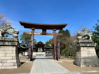 饒津神社の{uncategorized: "未分類", other: "その他", undefined: "問題あり", building: "その他建物", grave: "お墓", sacred_gate: "鳥居", guardian: "狛犬", statue: "像", buddha: "仏像", history: "歴史", nature: "自然", garden: "庭園", animal: "動物", pagoda: "塔", temizu: "手水舎", mountain_gate: "山門・神門", sanctuary: "本殿・本堂", subordinate: "末社・摂社", art: "芸術", scenery: "景色", jizo: "地蔵", ema: "絵馬", goshuin: "御朱印", omikuji: "おみくじ", items: "授与品その他", amulet: "お守り", goshuincho: "御朱印帳", eats: "食事", festival: "お祭り", votive_dance: "神楽", shichigosan: "七五三参", wedding: "結婚式", experience: "体験その他", initially: "初詣", around: "周辺", anti_infection: "感染症対策"}