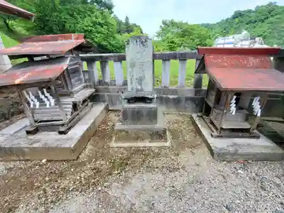 浅間神社の末社・摂社