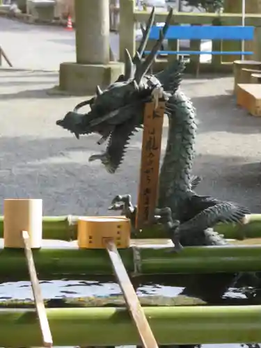 五所神社の手水舎