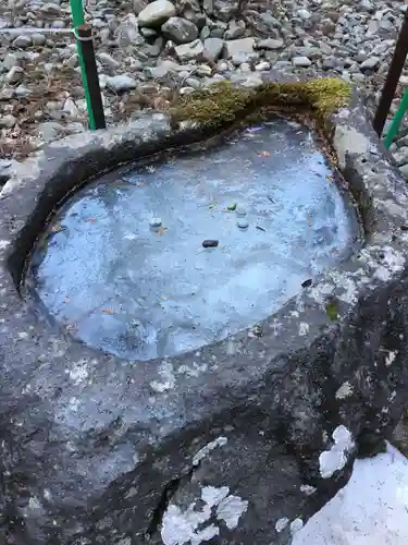 北口本宮冨士浅間神社の手水舎