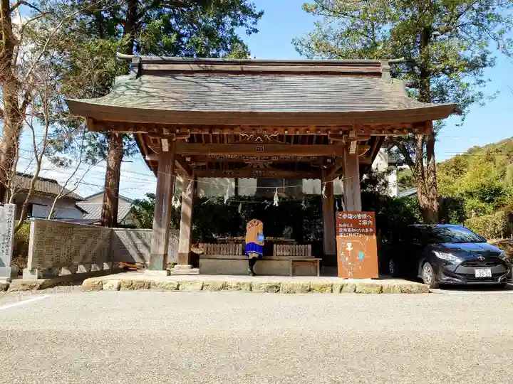 土佐神社の手水舎