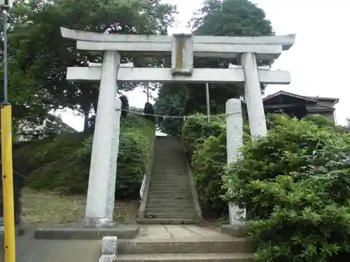 八幡神社の鳥居