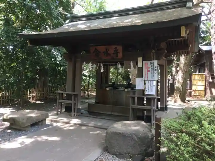 世田谷八幡宮の手水舎