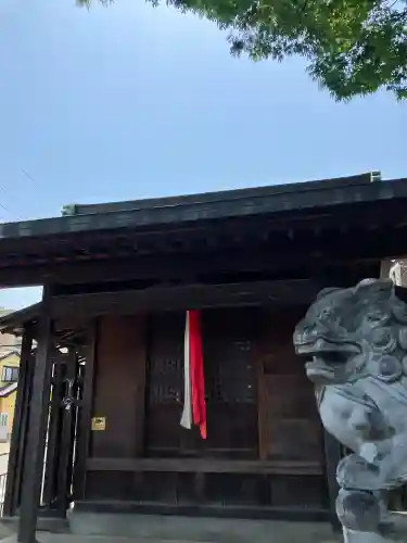 浅間神社の{uncategorized: "未分類", other: "その他", undefined: "問題あり", building: "その他建物", grave: "お墓", sacred_gate: "鳥居", guardian: "狛犬", statue: "像", buddha: "仏像", history: "歴史", nature: "自然", garden: "庭園", animal: "動物", pagoda: "塔", temizu: "手水舎", mountain_gate: "山門・神門", sanctuary: "本殿・本堂", subordinate: "末社・摂社", art: "芸術", scenery: "景色", jizo: "地蔵", ema: "絵馬", goshuin: "御朱印", omikuji: "おみくじ", items: "授与品その他", amulet: "お守り", goshuincho: "御朱印帳", eats: "食事", festival: "お祭り", votive_dance: "神楽", shichigosan: "七五三参", wedding: "結婚式", experience: "体験その他", initially: "初詣", around: "周辺", anti_infection: "感染症対策"}