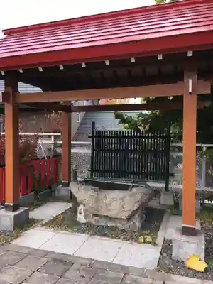 潮見ヶ岡神社の手水舎