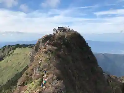石鎚神社頂上社の周辺