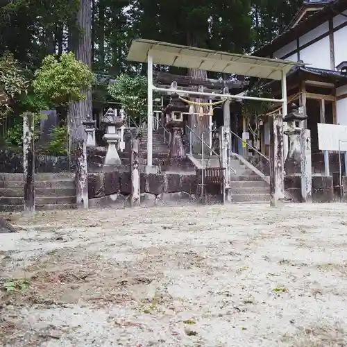田瀬神社のその他建物