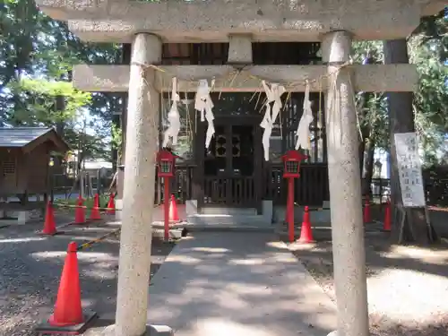 調神社の鳥居