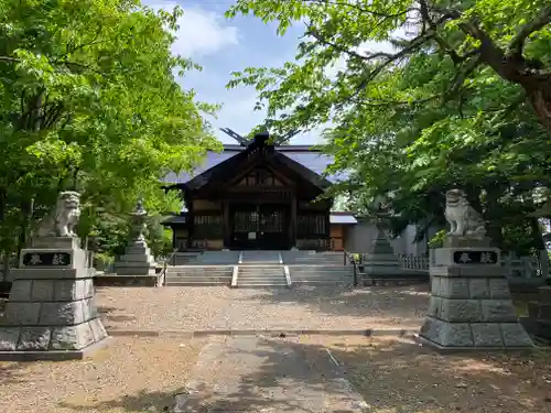 神楽神社の本殿