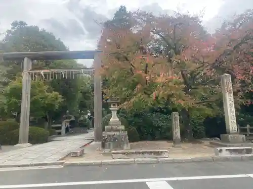 木嶋坐天照御魂神社の鳥居