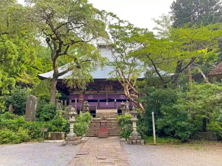 西明寺の本殿・本堂