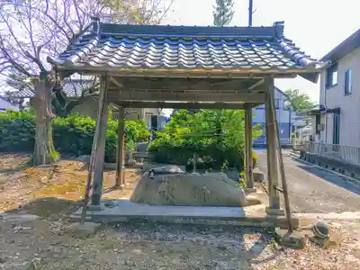 日吉社（坂田）の手水舎