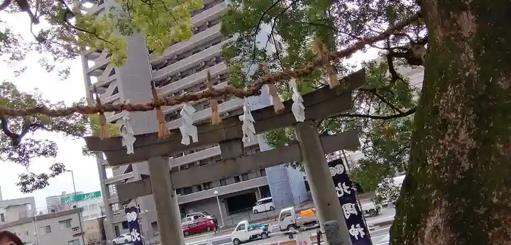 北岡神社の鳥居