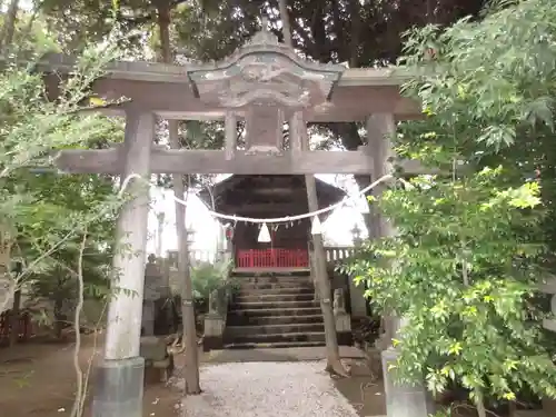 金鑚神社の鳥居