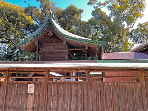 鹿苑神社の本殿