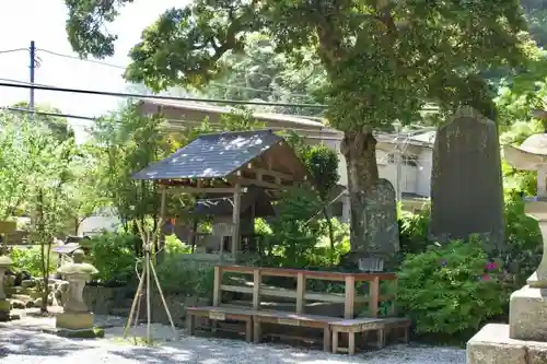 御霊神社の建物その他