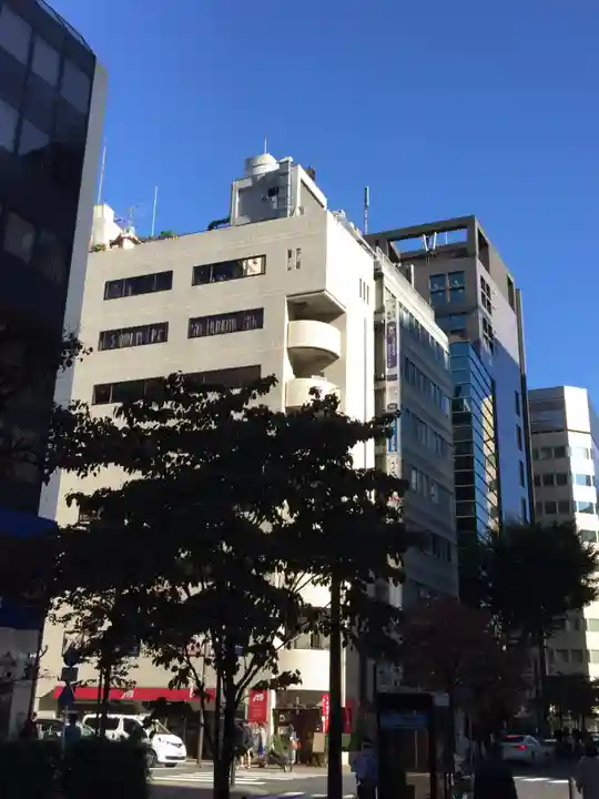 朝日稲荷神社の周辺