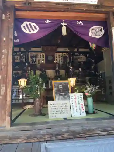 宇賀神堂の本殿・本堂