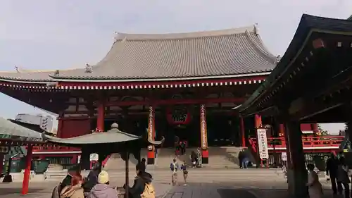 浅草寺の本殿・本堂