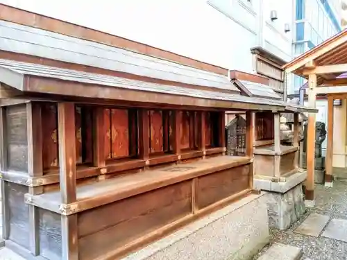 白山神社の末社・摂社