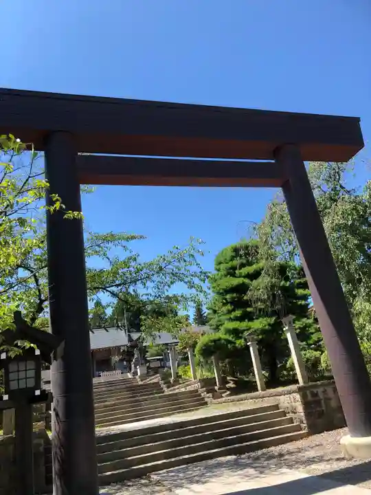 開成山大神宮の鳥居