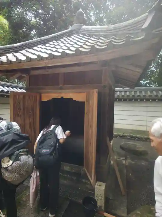 秋篠寺(奈良県)