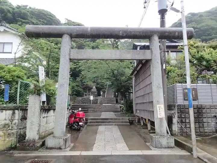 甘縄神明神社(甘縄神明宮)の鳥居