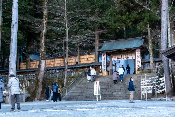 諏訪大社(長野県)